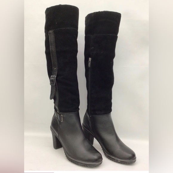 Pajar knee-high boot black leather and suede Sherpa cuff, leather strap detail - Picture 3 of 9